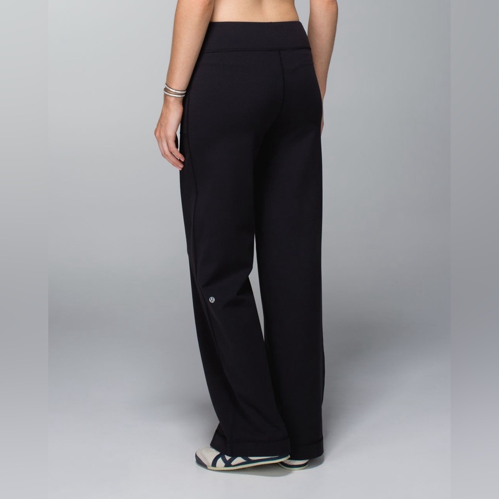 lululemon athletica Still Pant (Regular) in Black Size: 10 - Picture 3 of 14